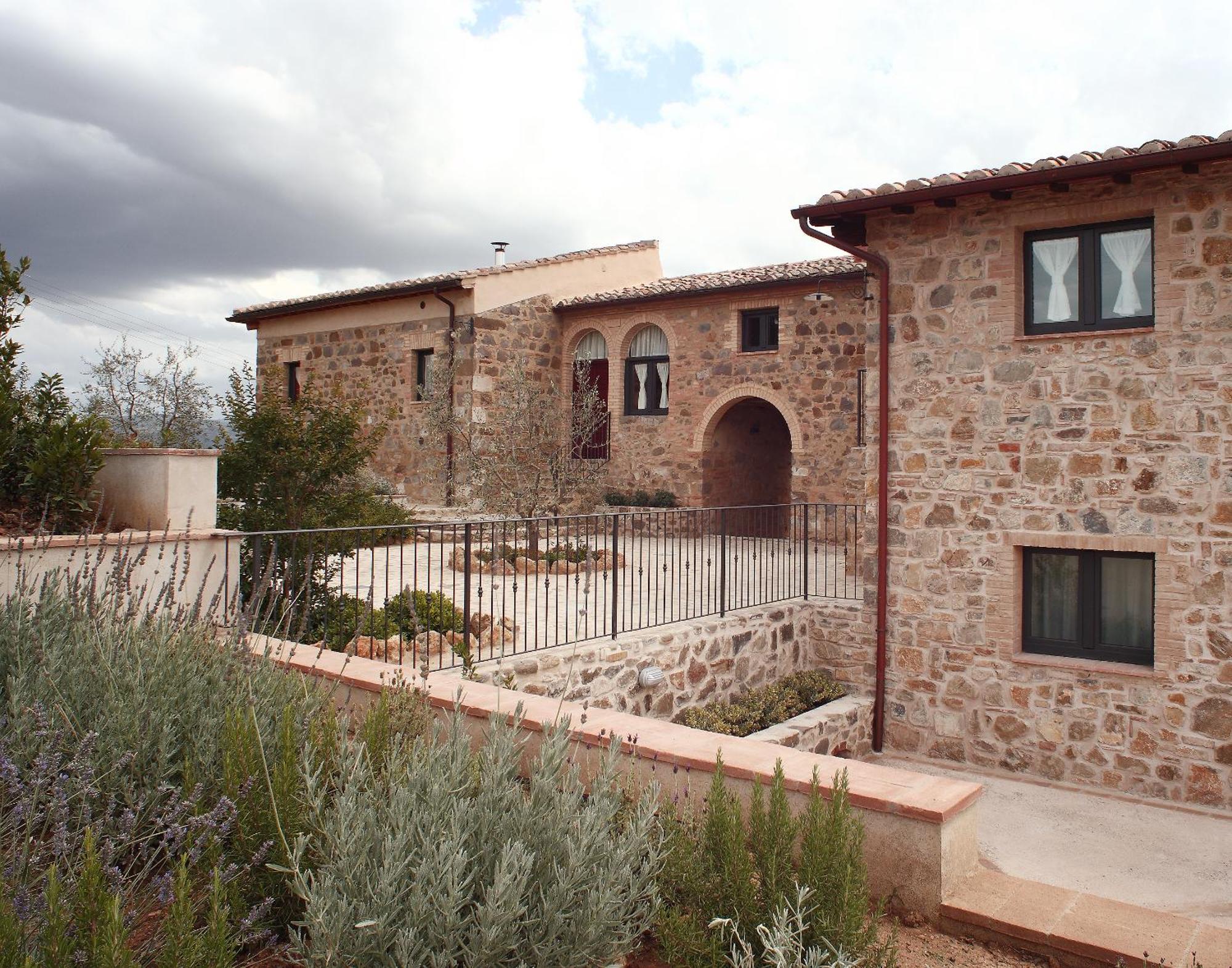 Agriturismo Il Poggione Montalcino Exterior photo