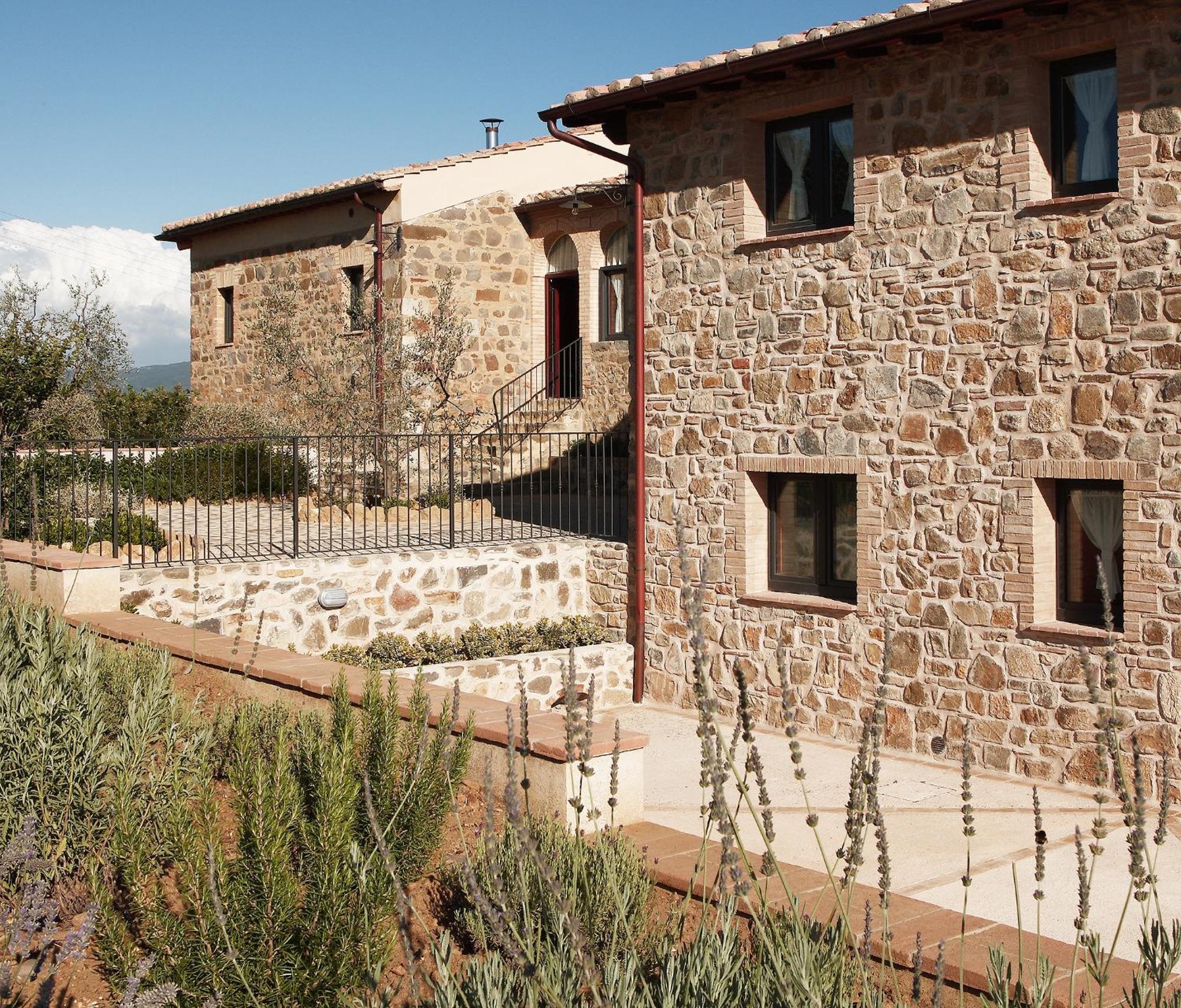 Agriturismo Il Poggione Montalcino Exterior photo