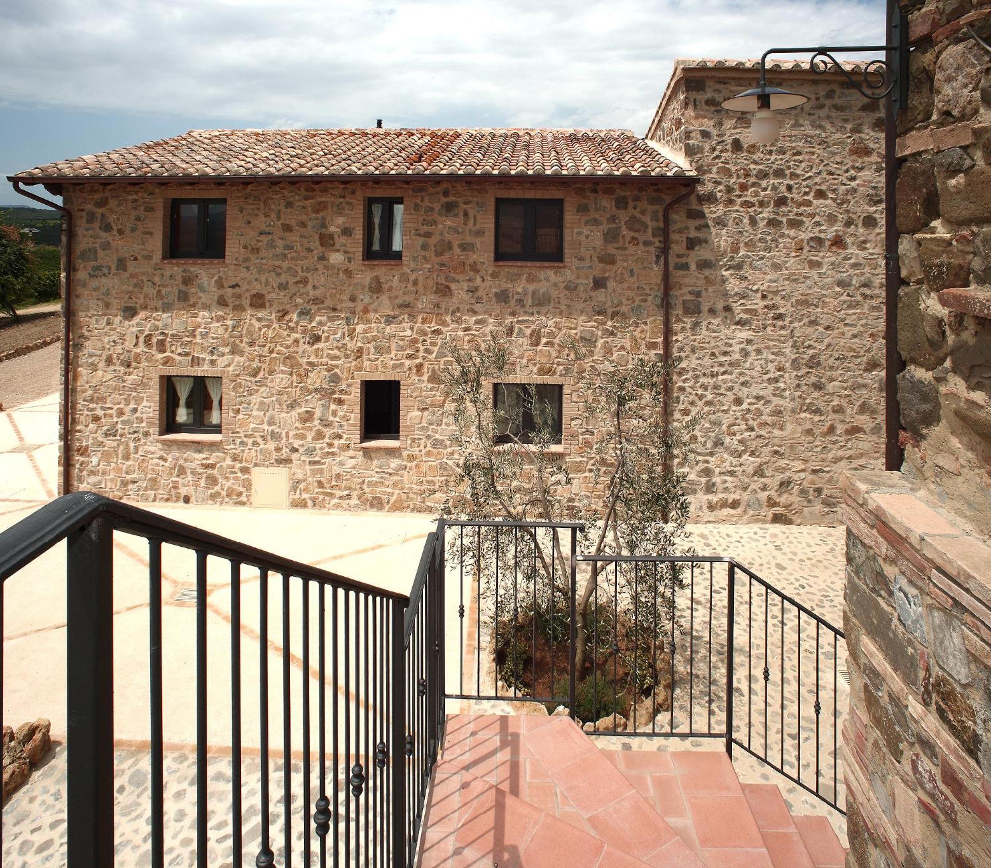 Agriturismo Il Poggione Montalcino Exterior photo